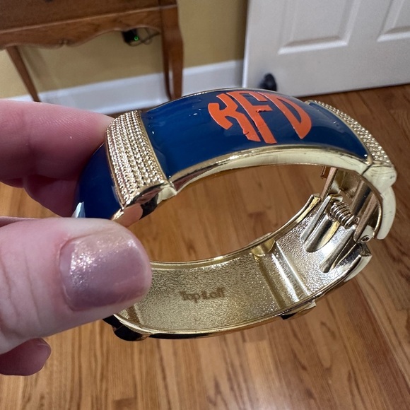 Navy blue & gold bangle bracelet with monogram sticker - Picture 4 of 6